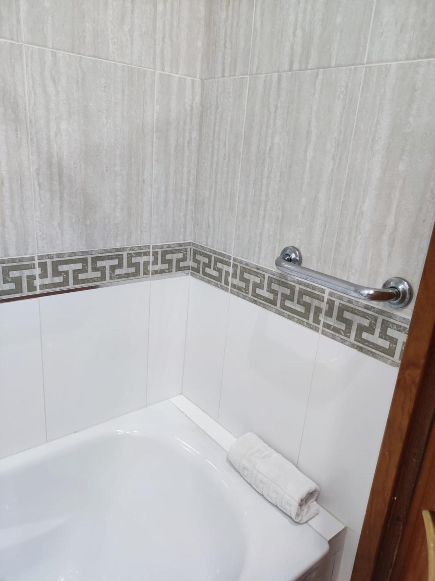 Hacienda 19 Menyber Διαμέρισμα Nerja Εξωτερικό φωτογραφία